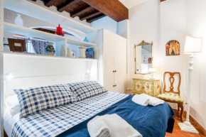 Magnoli & Ponte Vecchio Apartment Florence